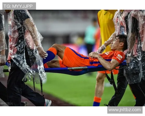 足球巨星埃托奥不幸遭遇车祸 伤势严重引发球迷关注